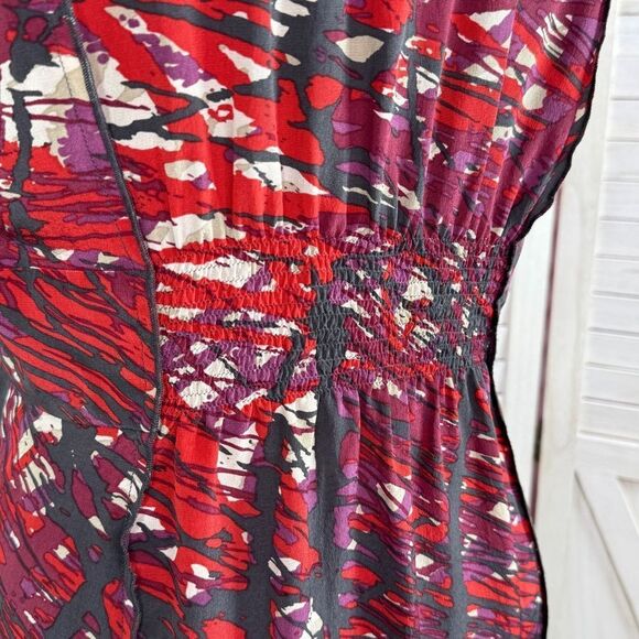 BCBGMaxAzria Abstract Print Knot Front Silk Blouse Sleeveless Black Red Medium - Picture 6 of 12